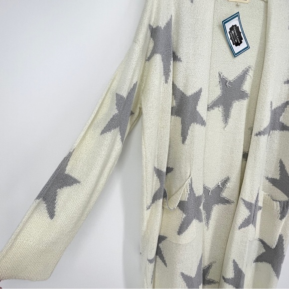 NWT Peach Love Cardigan Sweater Pockets Stars Open Front White & Gray SZ Large - Picture 4 of 6